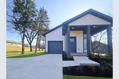 331 E Hull Street, Denison, TX 75021 - Photo 3