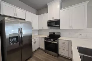 331 E Hull St, Denison, TX 75021 - Photo 7