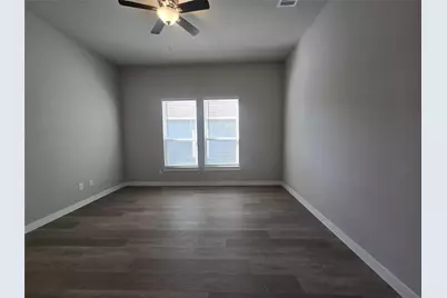 331 E Hull Street, Denison, TX 75021 - Photo 11