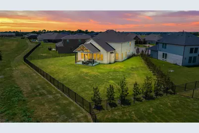 317 St Paul Court, Heath, TX 75126 - Photo 5