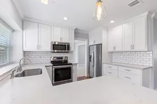 516 Arbor Oak Dr, Grapevine, TX 76051 - Photo 5