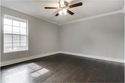 126 Neches, Dallas, TX 75208 - Photo 15