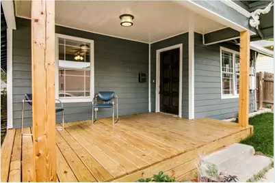 126 Neches, Dallas, TX 75208 - Photo 3