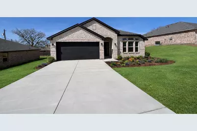 1537 Dresser Street, Graham, TX 76450 - Photo 1