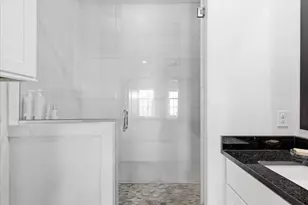 7333 Valley View Ln, Dallas, TX 75240 - Photo 25