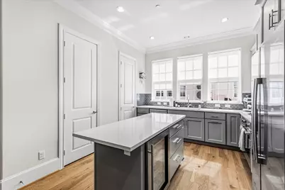 7333 Valley View Lane #702, Dallas, TX 75240 - Photo 7