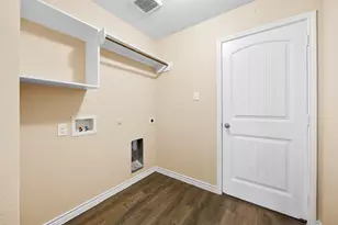 1508 Blue Jay, Ennis, TX 75119 - Photo 17