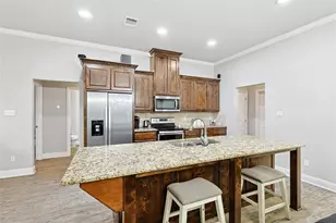 342 W Huffman St, Krum, TX 76249 - Photo 15