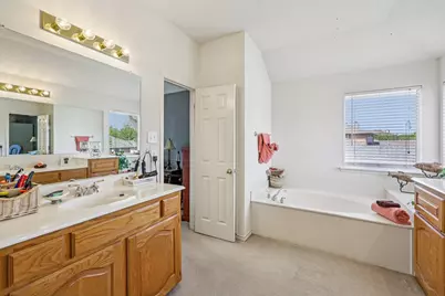 3723 Trailridge Drive, Sachse, TX 75048 - Photo 23