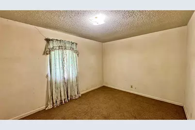 101 Town North Drive, Terrell, TX 75160 - Photo 11