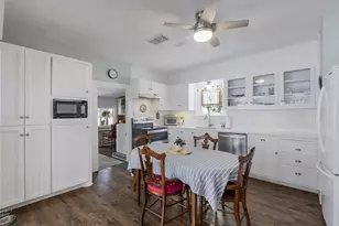 209 Williams St, Waxahachie, TX 75165 - Photo 13