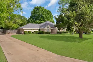 422 Shadowwood Trail, Ovilla, TX 75154 - Photo 3