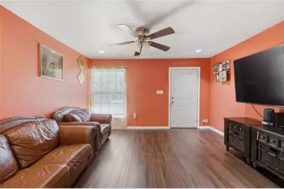 3624 Redbird Street, Bellmead, TX 76705 - Photo 5