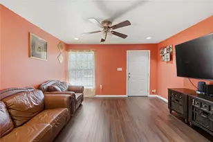 3624 Redbird St, Bellmead, TX 76705 - Photo 5