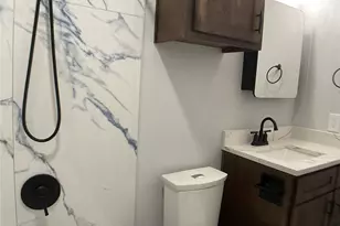 1315 Allante Ct, Euless, TX 76040 - Photo 7