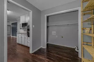 220 Cooper Dr, Hurst, TX 76053 - Photo 11