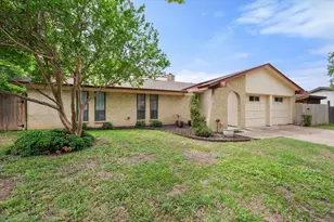 802 Crest Oak Ct, Arlington, TX 76012 - Photo 1