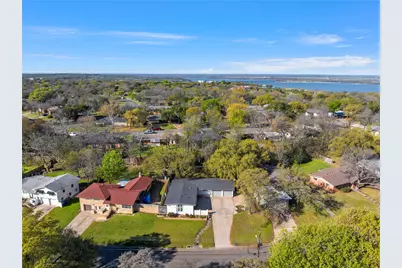 2232 Hermanson, Waco, TX 76710 - Photo 35