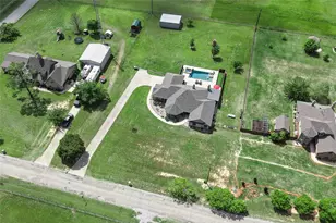 199 Newfield Ln, Springtown, TX 76082 - Photo 37