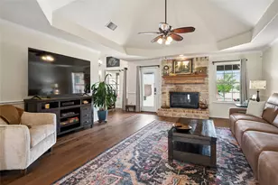 199 Newfield Ln, Springtown, TX 76082 - Photo 11