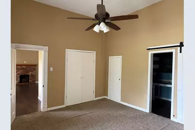 280 W 4th Street, Crawford, TX 76638 - Photo 7