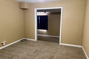 280 W 4th St, Crawford, TX 76638 - Photo 13