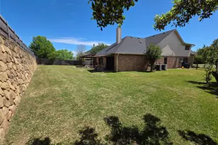 2716 Park Pl, Burleson, TX 76028 - Photo 33