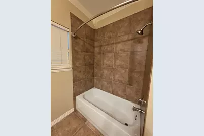 2716 Park Place, Burleson, TX 76028 - Photo 9