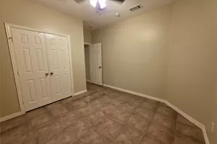 2716 Park Pl, Burleson, TX 76028 - Photo 13