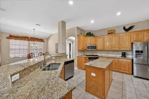 656 Links View Ct, Grand Prairie, TX 75052 - Photo 15