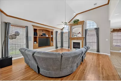 656 Links View Court, Grand Prairie, TX 75052 - Photo 9