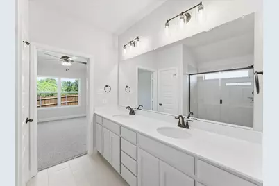 1541 Dresser Street, Graham, TX 76450 - Photo 25