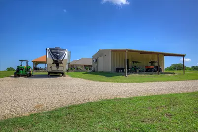 690 County Road 3020, Saltillo, TX 75457 - Photo 29