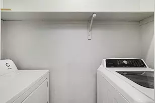 3641 W Northgate Dr, Irving, TX 75062 - Photo 11