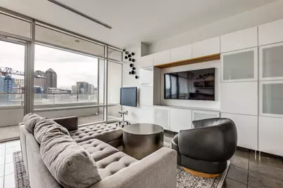 2430 Victory Park Lane #2206, Dallas, TX 75219 - Photo 5