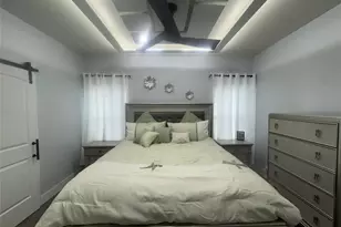 317 Lakeview Dr, Alvarado, TX 76009 - Photo 11