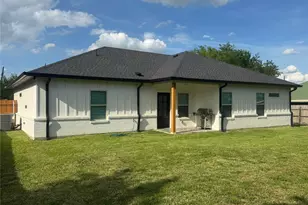 317 Lakeview Dr, Alvarado, TX 76009 - Photo 31