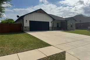 317 Lakeview Dr, Alvarado, TX 76009 - Photo 3