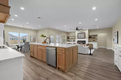 929 Northern Dancer Drive, Hewitt, TX 76643 - Photo 7