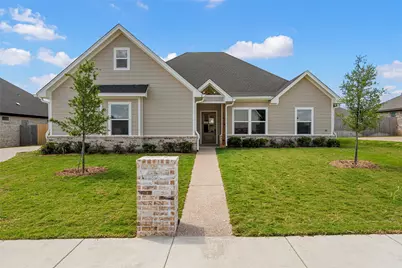 929 Northern Dancer Drive, Hewitt, TX 76643 - Photo 3