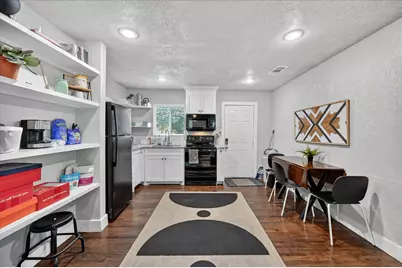 4221 Lisbon Street, Fort Worth, TX 76107 - Photo 11