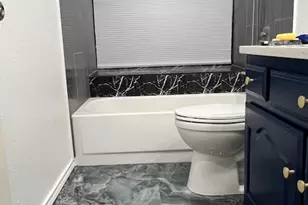 1305 Stonecreek Ct, Garland, TX 75043 - Photo 31