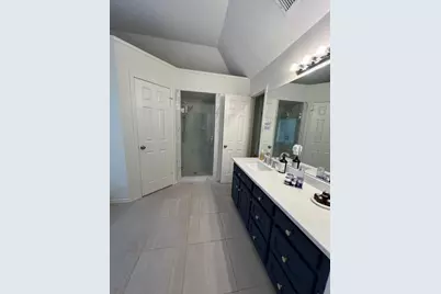 1305 Stonecreek Court, Garland, TX 75043 - Photo 7