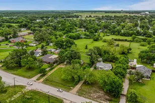 914 Griffith Ave, Terrell, TX 75160 - Photo 29