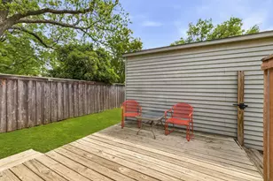 6524 Ravendale Ln, Dallas, TX 75214 - Photo 29