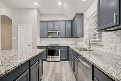 220 Parakeet Drive, Little Elm, TX 75068 - Photo 13