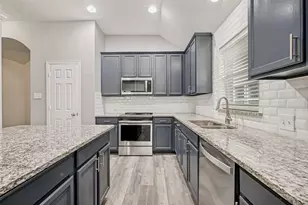 220 Parakeet Dr, Little Elm, TX 75068 - Photo 13