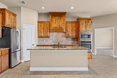 188 Owen Circle, Weatherford, TX 76087 - Photo 13