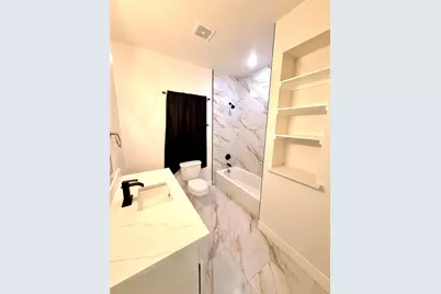 1720 Lloyd Avenue, Fort Worth, TX 76105 - Photo 17