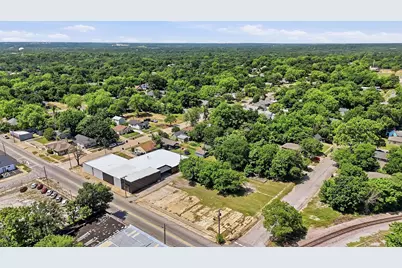 613 S Armstrong Avenue, Denison, TX 75020 - Photo 13